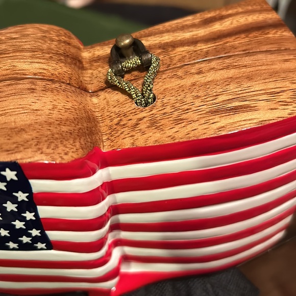 Timmy Woods Beverly Hills God Bless America Wood Clutch - Picture 3 of 6